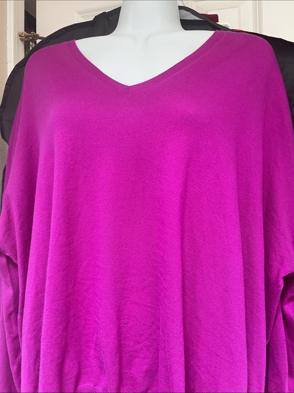 Polo Ralph Lauren XL V-Neck Sweater in Berry soft luxury New with tags - Picture 12 of 12